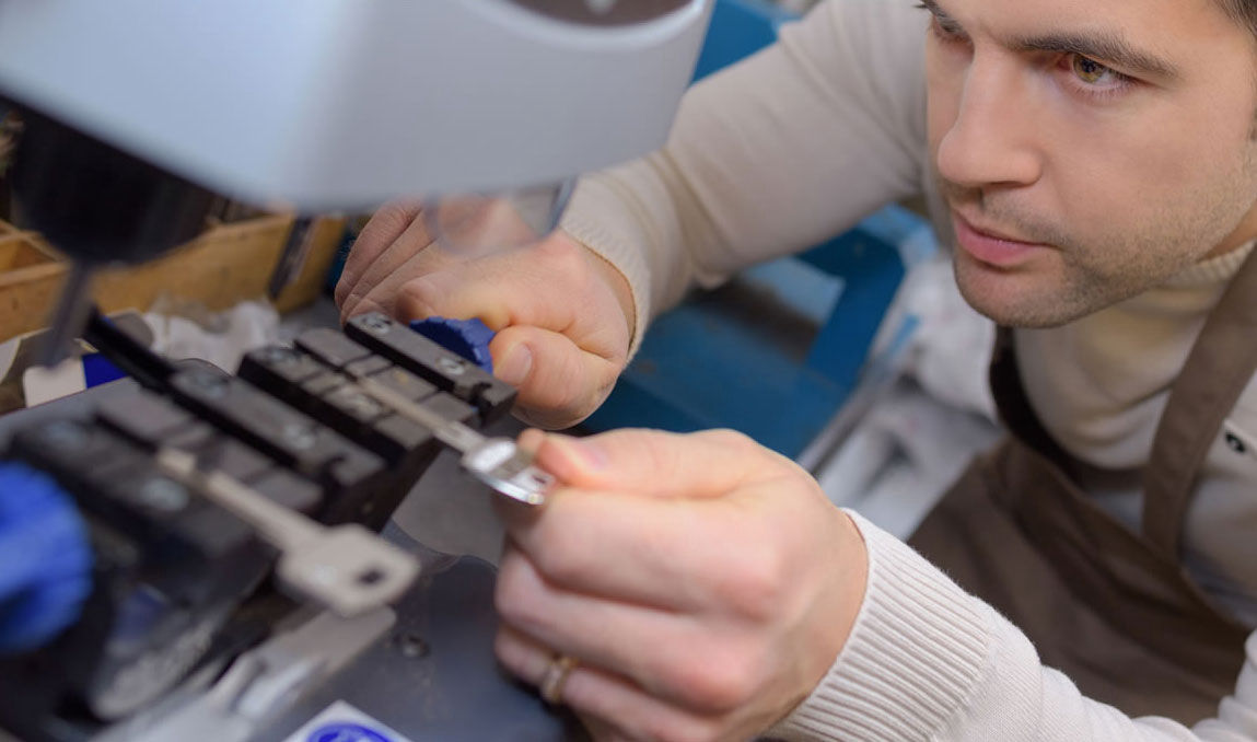 chaveiro 24 horas em curitiba